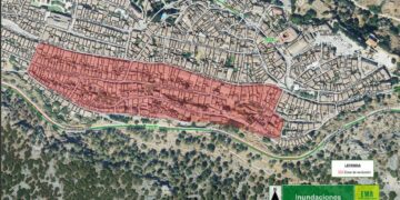 Más de 1.300 vecinos desalojados regresan este lunes a sus hogares en Grazalema