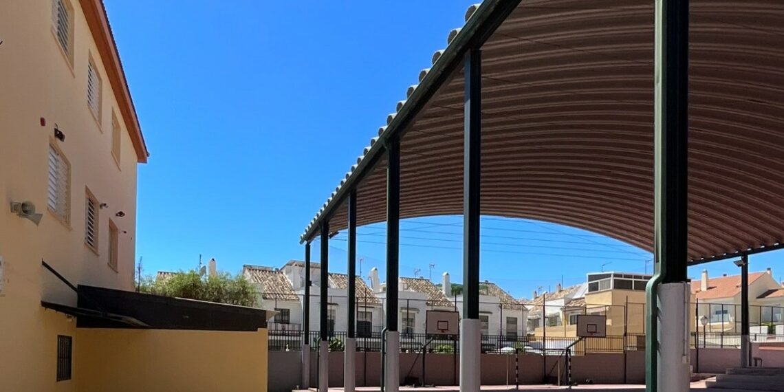Educación invierte 595.000 euros en  la ampliación de espacios en el IES  Los Boliches de Fuengirola
