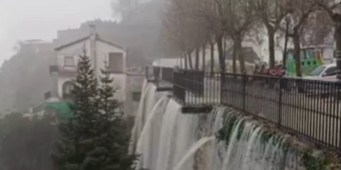 Leonardo deja unas lluvias históricas en Grazalema: 600 litros por metro cuadrado en 24 horas