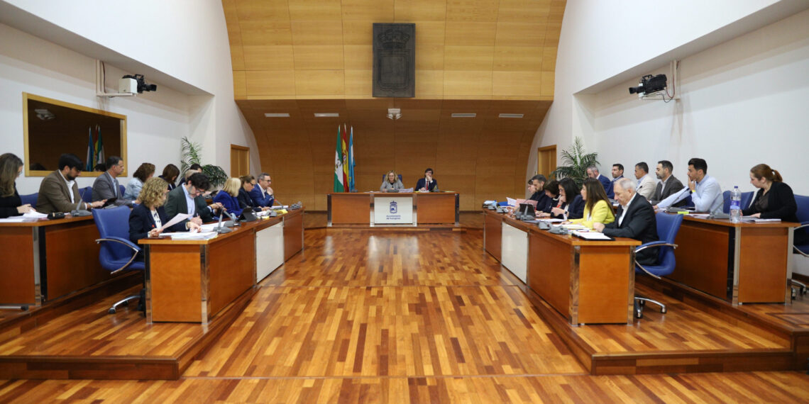El Ayuntamiento de Fuengirola refuerza su solvencia financiera con la liquidación del ejercicio municipal 2025