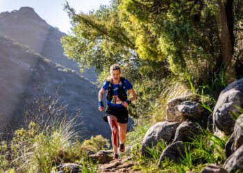 Quirónsalud Marbella refuerza su compromiso con el deporte en dos de las pruebas de montaña más exigentes de Marbella