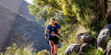 Quirónsalud Marbella refuerza su compromiso con el deporte en dos de las pruebas de montaña más exigentes de Marbella