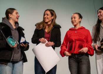 Alezeiateatro celebra el reconocimiento nacional obtenido en Segóbriga y anuncia una gira estatal con más de veinte funciones en 2026