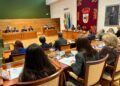 El pleno de Torremolinos reivindica la igualdad real y efectiva entre mujeres y hombres