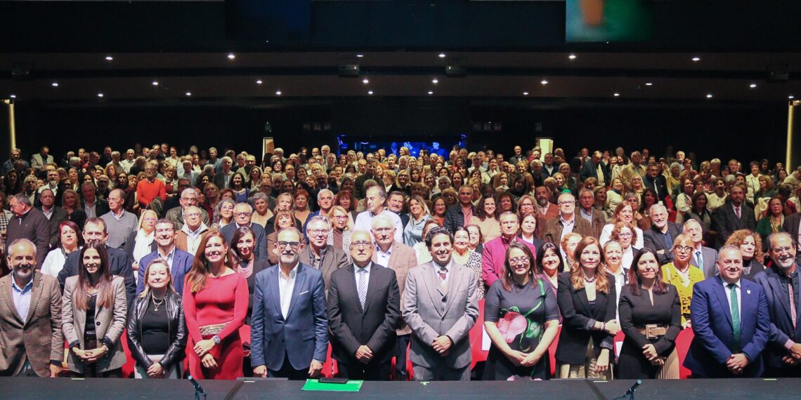 El Hospital Regional Universitario de Málaga rinde homenaje a sus jubilados de los años 2020 y 2025