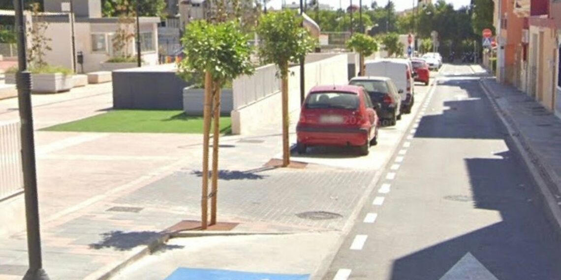 Detenido un conductor por vender cocaína en la vía pública en Mijas