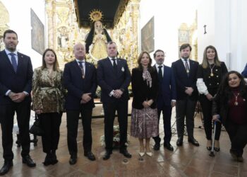 La delegada del Gobierno andaluz en Málaga, Patricia Navarro, subraya la importancia de la Semana Santa como revulsivo económico en los municipios de la provincia