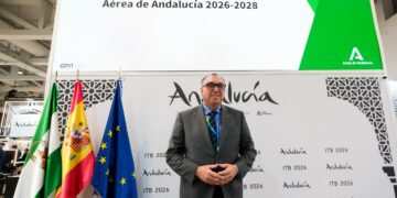 Mercados intercontinentales y reforzar la oferta de los aeropuertos regionales, ejes para el impulso de la conectividad aérea en Andalucía