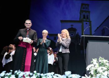 El pregonero de la Semana Santa marbellí: «Esta Marbella de turismo es también una Marbella creyente»