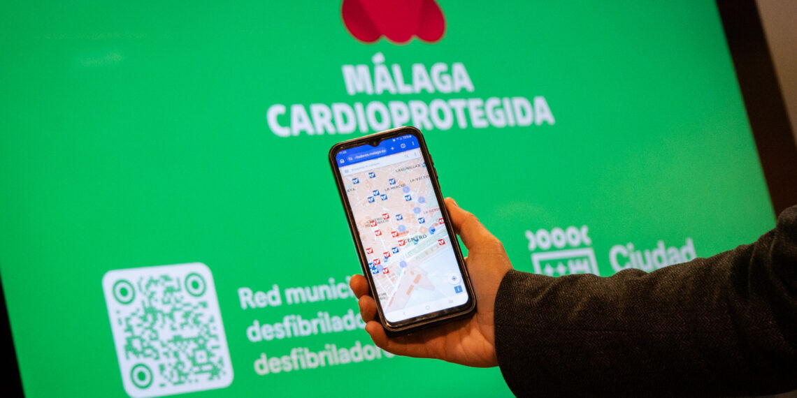 La red Málaga Cardioprotegida cuenta ya con 742 desfibriladores distribuidos por los 11 distritos de la ciudad