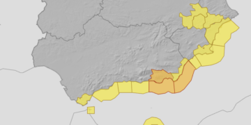 La Aemet activa aviso amarillo por fenómenos costeros en la Costa del Sol