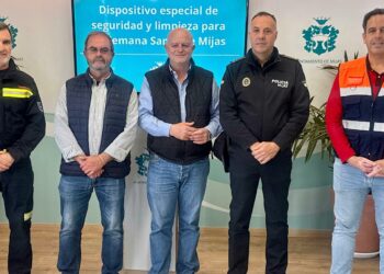 Mijas refuerza seguridad, movilidad y limpieza con un dispositivo especial para  la Semana Santa y autobús lanzadera