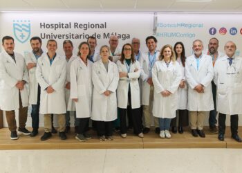 El Regional de Málaga planifica la creación de una unidad para adolescentes y jóvenes con cáncer