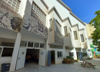 Adjudicadas obras de reforma y mejora del salón de actos del IES Vicente Espinel de Málaga