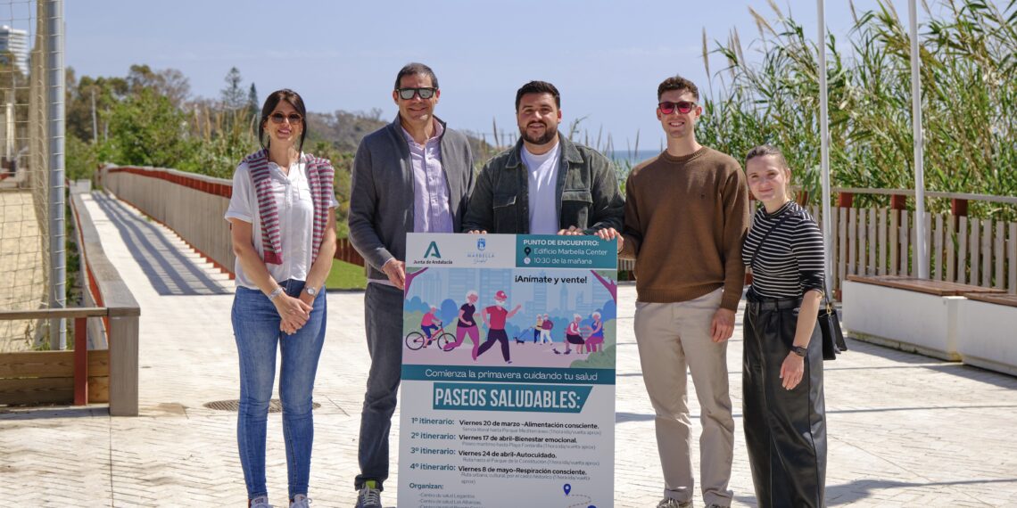 La delegación de Sanidad y la Junta impulsan los ‘Paseos Saludables’ para fomentar hábitos de vida saludables entre la ciudadanía