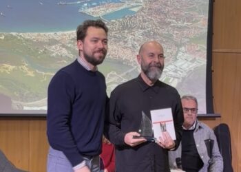 El periodista malagueño Juan Gaitán: «Importa qué se dice pero también cómo se dice»