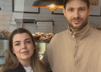 Leila y Theo, dueños de Sueño Pastelería Francesa: «Nuestra torrija es un trampantojo, respetando el dulce tradicional»