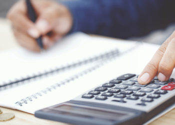 Los contribuyentes de Málaga ahorran 560 millones al año tras las rebajas fiscales de la Junta