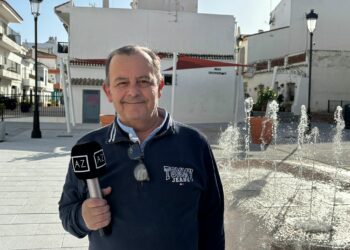 Juan Oliva, autor del cartel de la Semana Santa de Manilva 2026: “La IA no tiene alma, y el arte tiene que salir del alma”