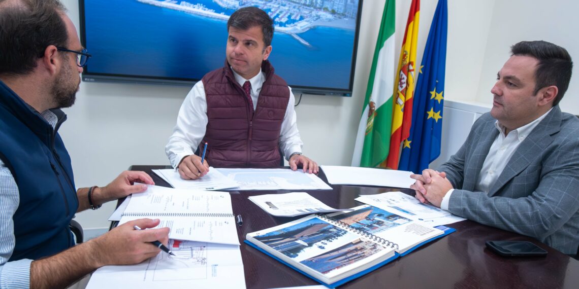 Marbella refuerza el mantenimiento y la conservación del Puerto Deportivo Virgen del Carmen con una inversión de un millón de euros