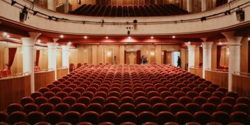 Un cuarto de siglo como faro cultural: el Teatro Ciudad de Marbella cumple 25 años