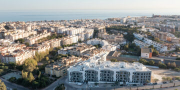 Estepona pone a disposición del Gobierno central seis parcelas municipales donde podría construir más de un centenar de VPO