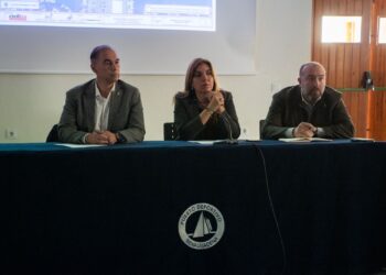 Benalmádena anuncia la creación de una mesa técnica para diseñar la mejora de las zonas más transitadas del Puerto Deportivo