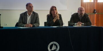 Benalmádena anuncia la creación de una mesa técnica para diseñar la mejora de las zonas más transitadas del Puerto Deportivo