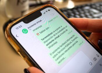 El Ayuntamiento de Torremolinos creará un asistente virtual a través de WhatsApp disponible las 24 horas y multilingüe