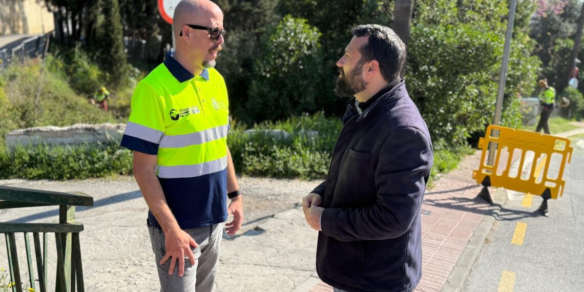 Benalmádena intensifica las tareas de prevención de incendios y refuerza la seguridad en cauces y parcelas municipales