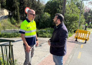 Benalmádena intensifica las tareas de prevención de incendios y refuerza la seguridad en cauces y parcelas municipales