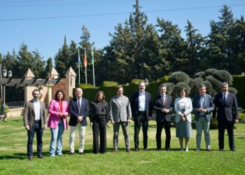 El PP de Málaga y Córdoba se alían frente al caos ferroviario: “Cuanto más desconectados nos deje el Gobierno de Sánchez más unidos vamos a reclamar inversiones para Andalucía”