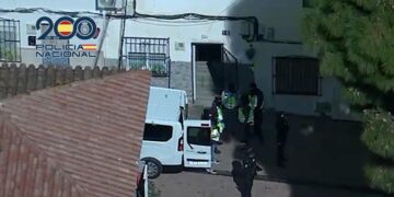 Detenidos cuatro miembros de un clan familiar que controlaban la venta de drogas en el barrio esteponero de Los Pescadores