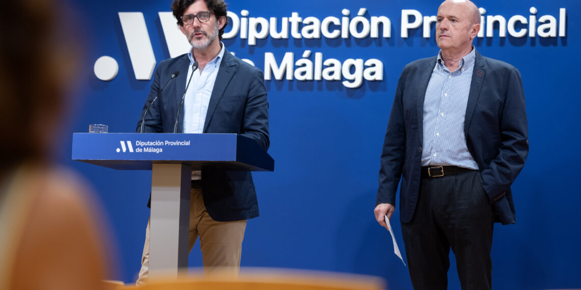 La Diputación celebra el 40º aniversario del Centro de Drogodependencias con conferencias, puntos informativos y una exposición de los talleres terapéuticos