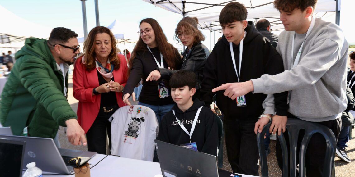 Once equipos de Málaga, finalistas del programa CanSat de la Agencia Espacial Europea