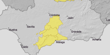 Vuelven los avisos amarillos a la Costa del Sol: Aemet prevé lluvias y tormentas para este miércoles