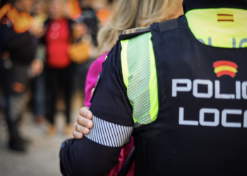 La alcaldesa de Marbella tras la muerte de Víctor Hernández, policía local: «Un día triste para el municipio»