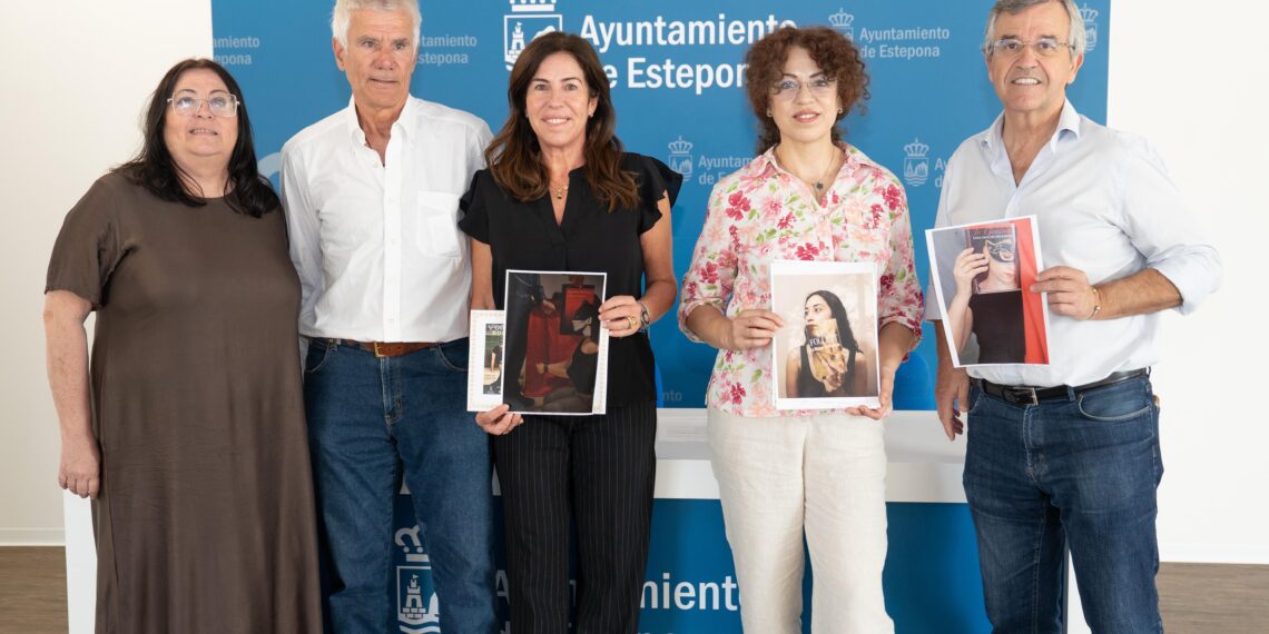 El Ayuntamiento hace entrega de los premios a los ganadores del V Concurso ‘BookFace’