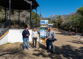Mejorada la iluminación en el parque de La Represa para optimizar el uso y la seguridad de la plaza del Templete Antonio Gil
