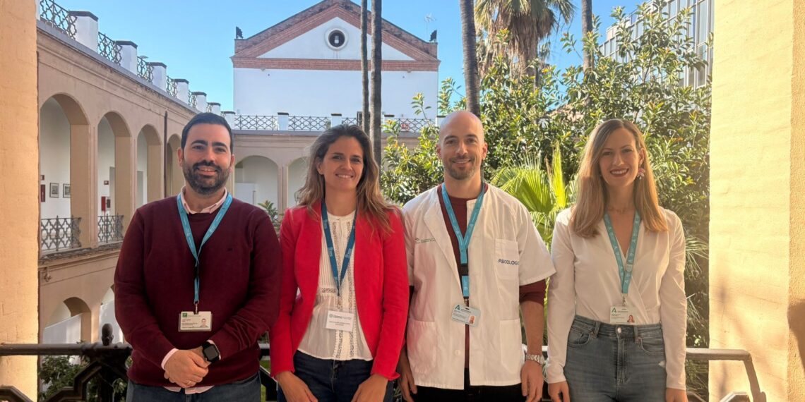 Un estudio muestra que una terapia psicológica online mejora la salud mental del personal sanitario