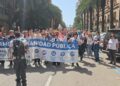 Alrededor de 4.000 personas respaldan las protestas de Marea Blanca en Málaga en defensa de la sanidad pública