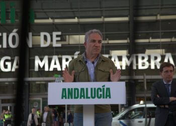 Bendodo critica que Puente «maltrata, insulta y falta el respeto a los malagueños»