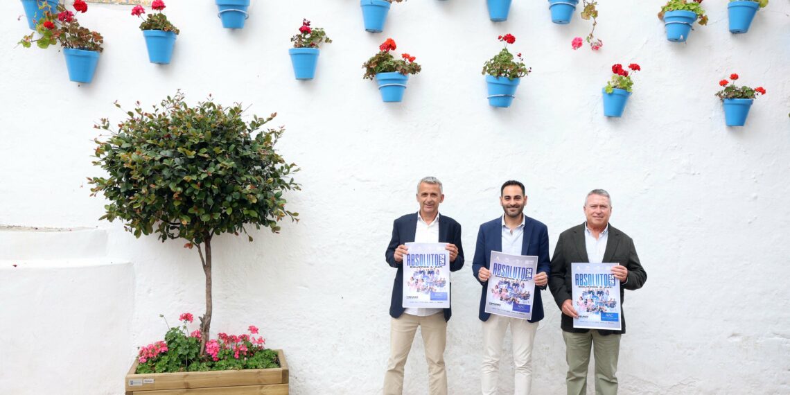 La ciudad acoge este fin de semana el Campeonato de Andalucía por equipos de pádel, con la participación de cerca de 500 jugadores