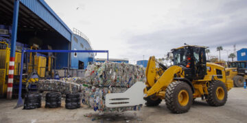 Sigue aumentando la recogida selectiva de envases ligeros y papel-cartón en la Costa del Sol Occidental