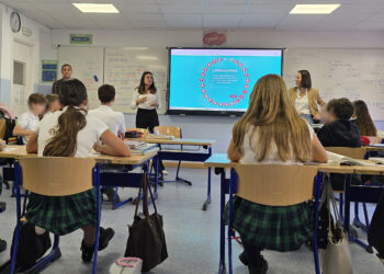 Profesionales del Hospital Quirónsalud Marbella forman sobre salud mental y prevención del bullying a alumnos del Colegio Alemán