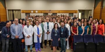 El Hospital Regional de Málaga celebra la clausura de la promoción 2024-2026 de Enfermería