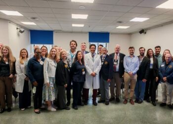 El Hospital Regional de Málaga reúne a expertos internacionales en dermatología