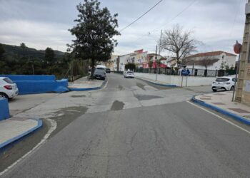 La Diputación adjudica por 954.000 euros obras de mejora en dos carreteras de la Axarquía