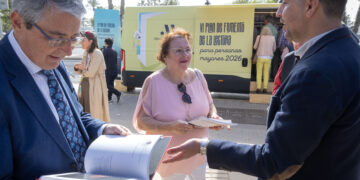 Diputación arranca una nueva edición del Plan de Fomento de la Lectura para acercar más de 4.000 libros a los mayores de la provincia