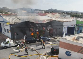 24 años de trabajo calcinados por el fuego en Marbella: «La desolación es enorme»